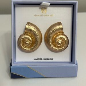 House of Harlow “Ursula” inspired gold shell earrings